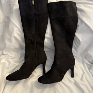 NWOT Colin Stuart Victoria's Secret Suede High Heeled Boots